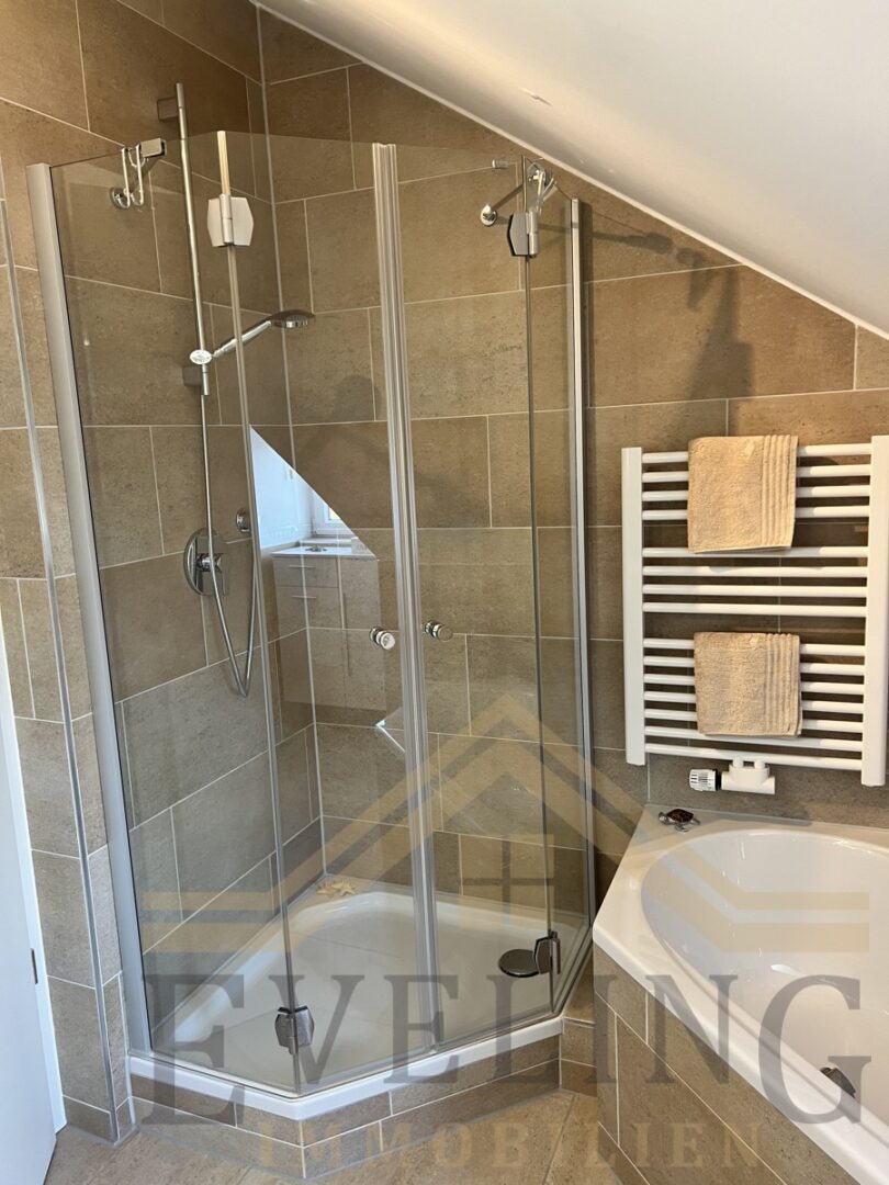 Dusche im Bad