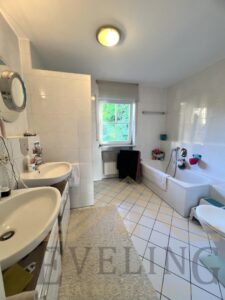 Badezimmer OG