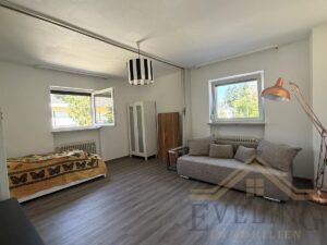 Zimmer 1 OG